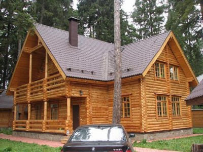 деревянный многоквартирный дом