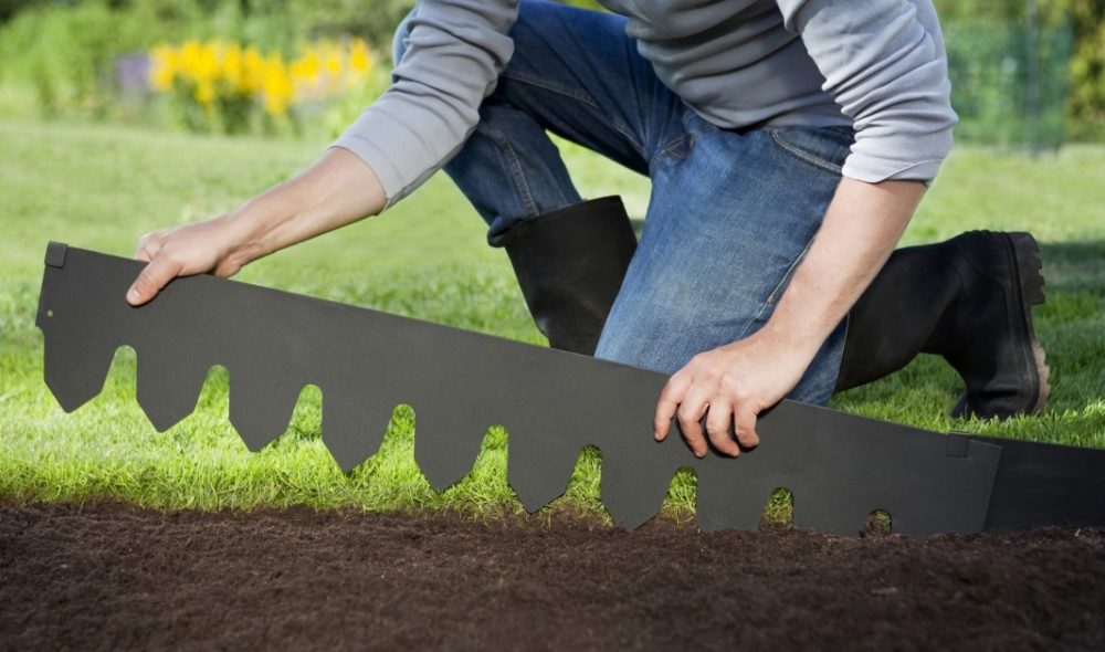 Пошаговое руководство по установке бордюрной ленты для садовых дорожек и границ участка