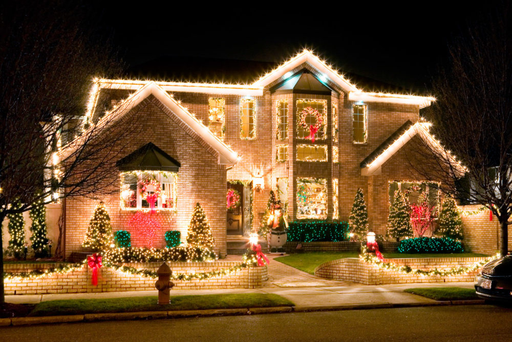 Как красиво украсить дом к Новому году